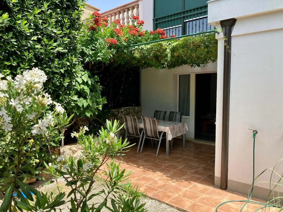 Studio Apartman Palma Novi Vinodolski Apartment